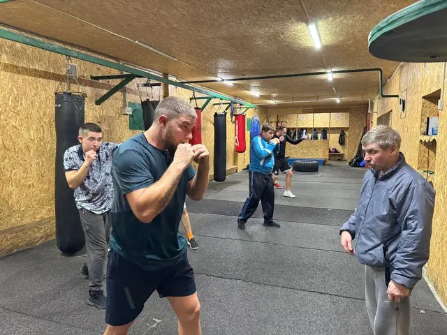 Совместная тренировка рукопашного боя по боксу ,под руководством мастера спорта по боксу Дрюнина Р.В